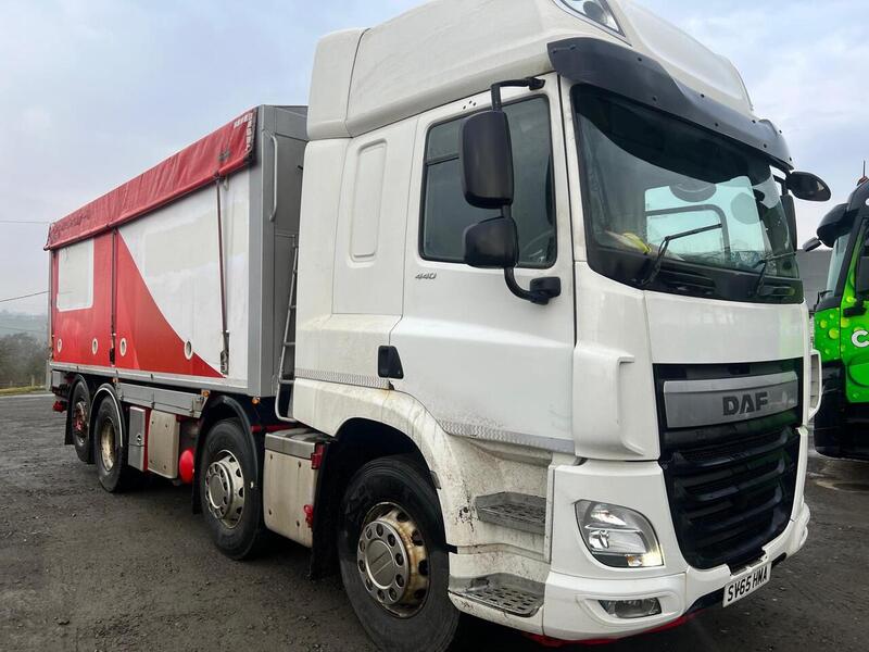 DAF 440 Fitted with Muldoon Bulk Blower Tipper 