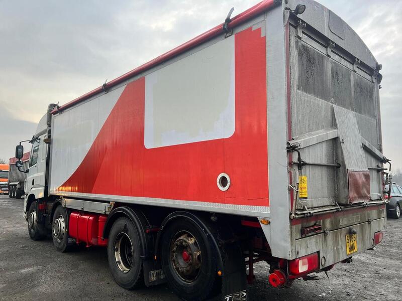 DAF 440 Fitted with Muldoon Bulk Blower Tipper 