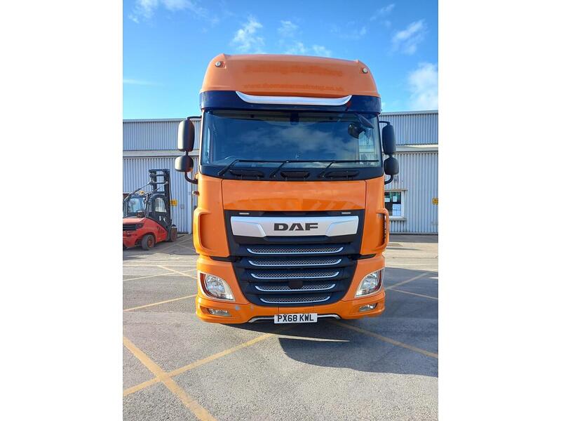 DAF 530 13 Litre Tractor Unit