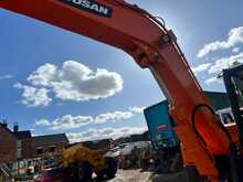 Doosan DX85R Excavator 