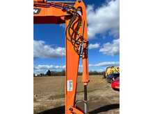 Doosan DX85R Excavator 