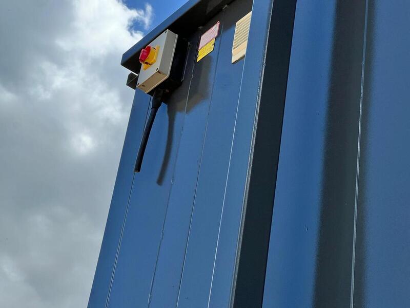 Thurston Group Ladies & Gents Buildings and Storage 