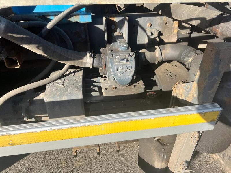 Scania Whale Vac Tanker