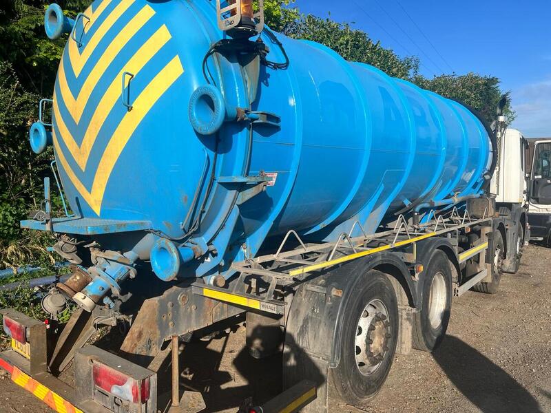 Scania Whale Vac Tanker