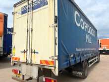 Scania P230 18 Ton Curtainsider 