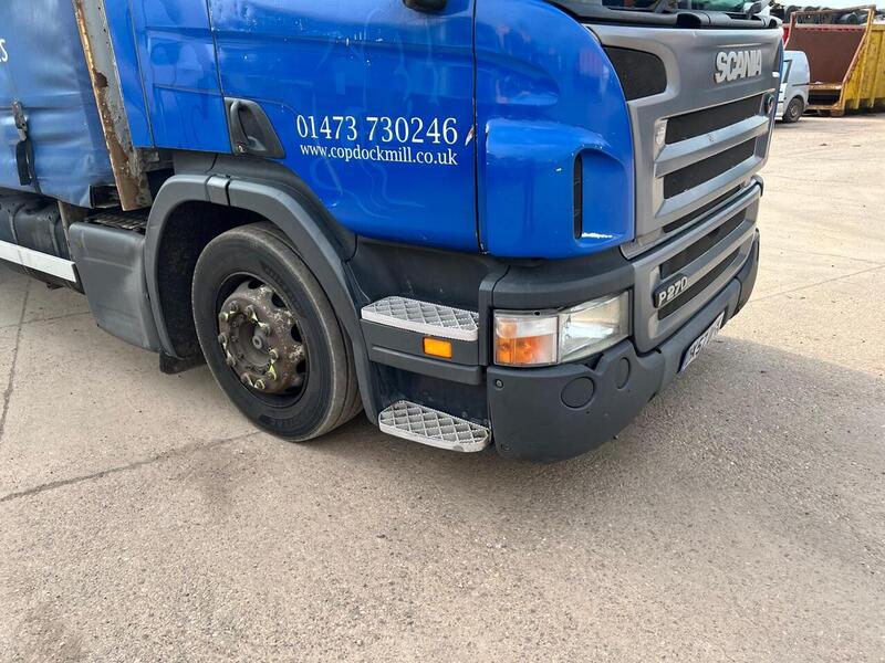 Scania 26 Ton Curtain Side