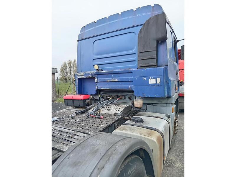 ERF 6x2 Tractor Unit