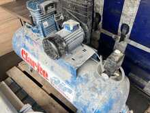 Clarke Air Compressor - Hardly Used 