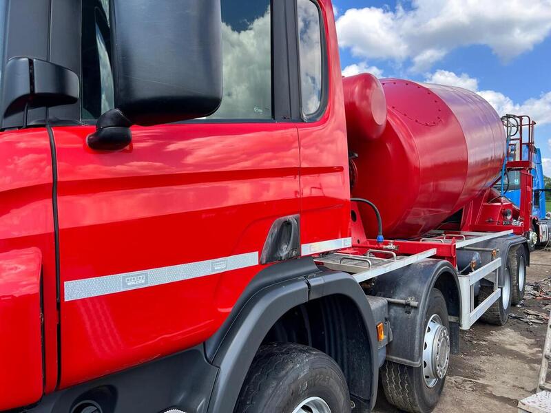 Scania Demount Mixer Tipper