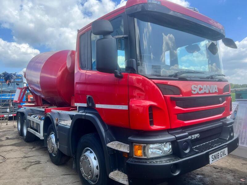 Scania Demount Mixer Tipper