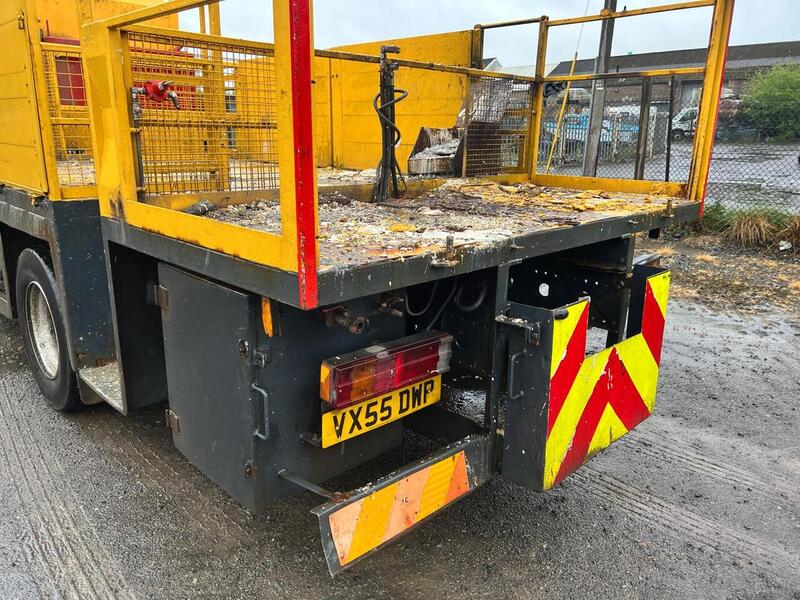 Mercedes-Benz Line Painting Trucks