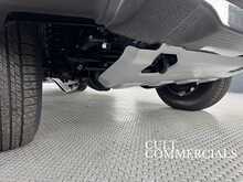 Toyota Land Cruiser GDJ 76 Station Wagon RHD 