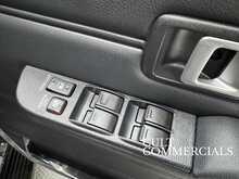 Toyota Land Cruiser GDJ 76 Station Wagon RHD 