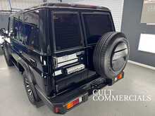 Toyota Land Cruiser GDJ 76 Station Wagon RHD 
