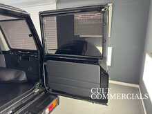 Toyota Land Cruiser GDJ 76 Station Wagon RHD 