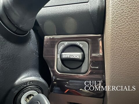 GDJ 79 Single Cab DLX (Winch/LED) 2.8 2dr Pickup Automatic Diesel