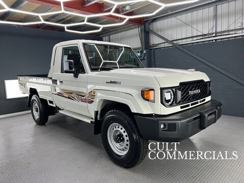 GDJ 79 Single Cab DLX (Winch/LED) 2.8 2dr Pickup Automatic Diesel