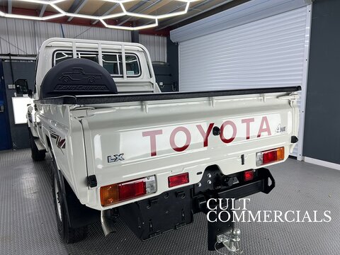 GDJ 79 Single Cab DLX (Winch/LED) 2.8 2dr Pickup Automatic Diesel