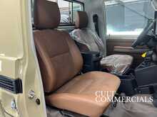 Toyota Land Cruiser GDJ 79 Single Cab SDLX 