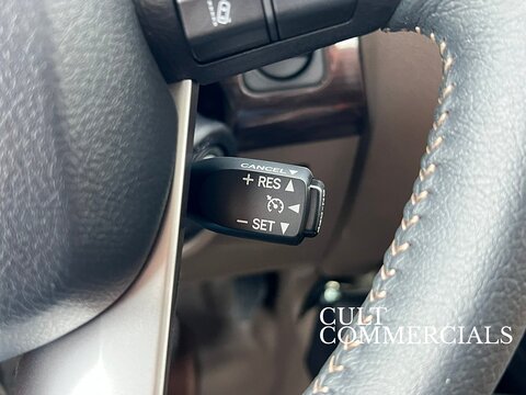 GDJ 79 Single Cab SDLX 2.8 2dr Pickup Automatic Diesel