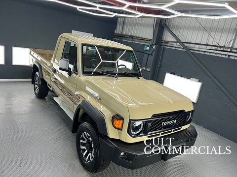 GDJ 79 Single Cab SDLX 2.8 2dr Pickup Automatic Diesel