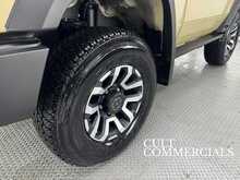 Toyota Land Cruiser GRJ 71 SDLX 