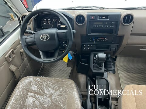 GDJ 79 Single Cab Basic NO DPF 2.8 2dr Pickup Automatic Diesel