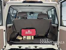 Toyota Land Cruiser GRJ 71 DLX 