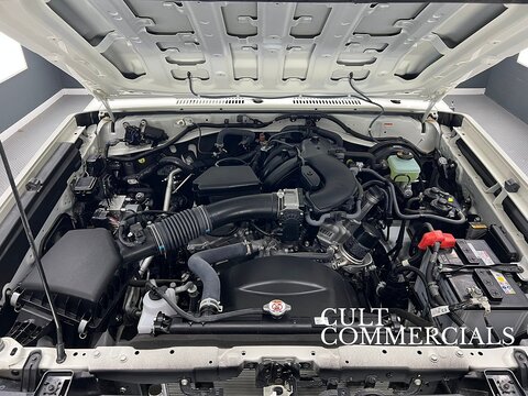 GRJ 71 DLX 4.0 5dr SWB Automatic Petrol