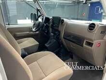 Toyota Land Cruiser GRJ 71 DLX 