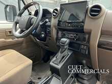 Toyota Land Cruiser GRJ 71 DLX 