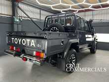 Toyota Land Cruiser GDJ 79 Double Cab LX 