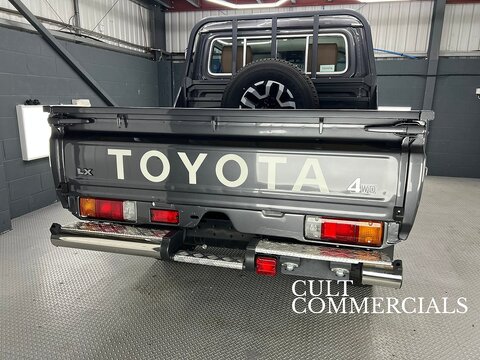 GDJ 79 Double Cab LX 2.8 4dr Pickup Automatic Diesel