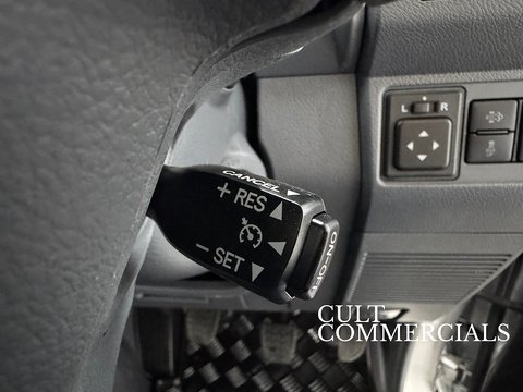 RHD VDJ 79 Double Cab Workmate 4.5 4dr Tray Back Manual Diesel