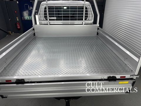 RHD VDJ 79 Double Cab Workmate 4.5 4dr Tray Back Manual Diesel