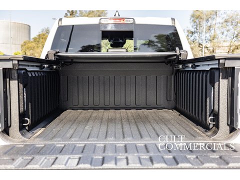 Laramie V8 HEMI RHD 5.7 4dr Pickup Automatic Petrol