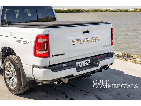 Laramie V8 HEMI RHD 5.7 4dr Pickup Automatic Petrol