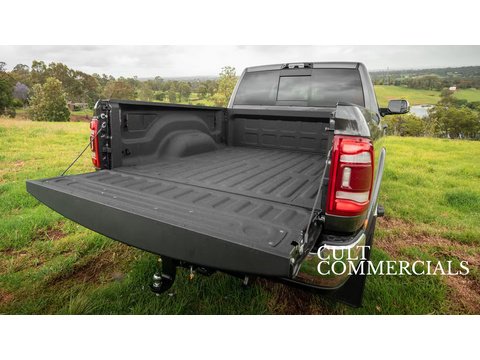 6.7 CUMMINS Turbo Diesel RIGHT HAND DRIVE 6.7 Pickup Automatic Diesel