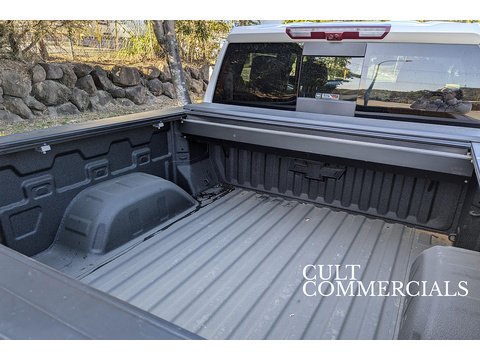 LZT Premium 1500 RIGHT HAND DRIVE 25MY 6.2 Pickup Automatic Petrol