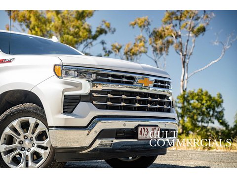 LZT Premium 1500 RIGHT HAND DRIVE 25MY 6.2 Pickup Automatic Petrol