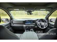 6.2 V8 PETROL RIGHT HAND DRIVE