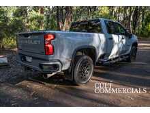 6.6 V8 DURAMAX Turbo Diesel RIGHT HAND DRIVE