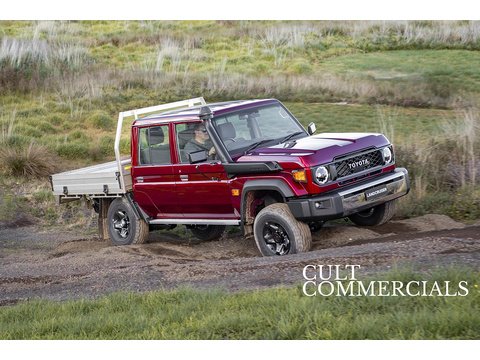 79 70 Series Double Cab Pickup RHD 2.8 4dr Tray Back Automatic Diesel