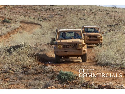 79 70 Series Double Cab Pickup RHD 2.8 4dr Tray Back Automatic Diesel