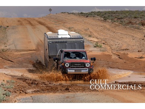 79 70 Series Single Cab RHD 2.8 2dr Tray Back Automatic Diesel