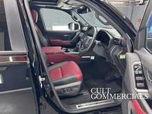 Toyota Land Cruiser 300 GR Sport 