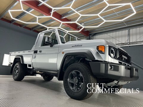 GRJ 79 Single Cab SDLX 4.0 2dr Pickup Automatic Petrol