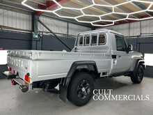 Toyota Land Cruiser GRJ 79 Single Cab SDLX 