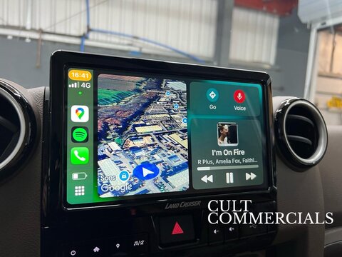 GRJ 79 Single Cab SDLX 4.0 2dr Pickup Automatic Petrol