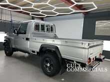 Toyota Land Cruiser GRJ 79 Single Cab SDLX 